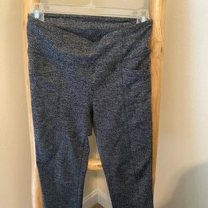 EUC Athleta Houndstooth leggings size M